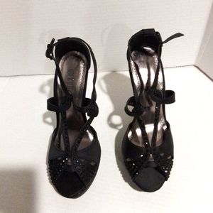 Rouge platform shoes.Black Size 7.5